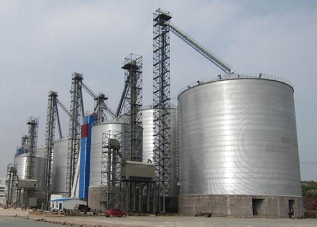 西丰大型钢板库构造参数及水泥储存质量